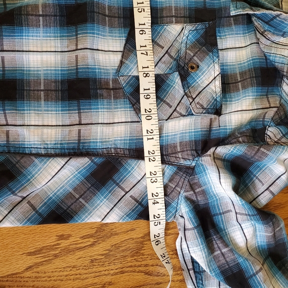 Helix xxl long sleeve button down shirt. Athletic fit. - Picture 9 of 13